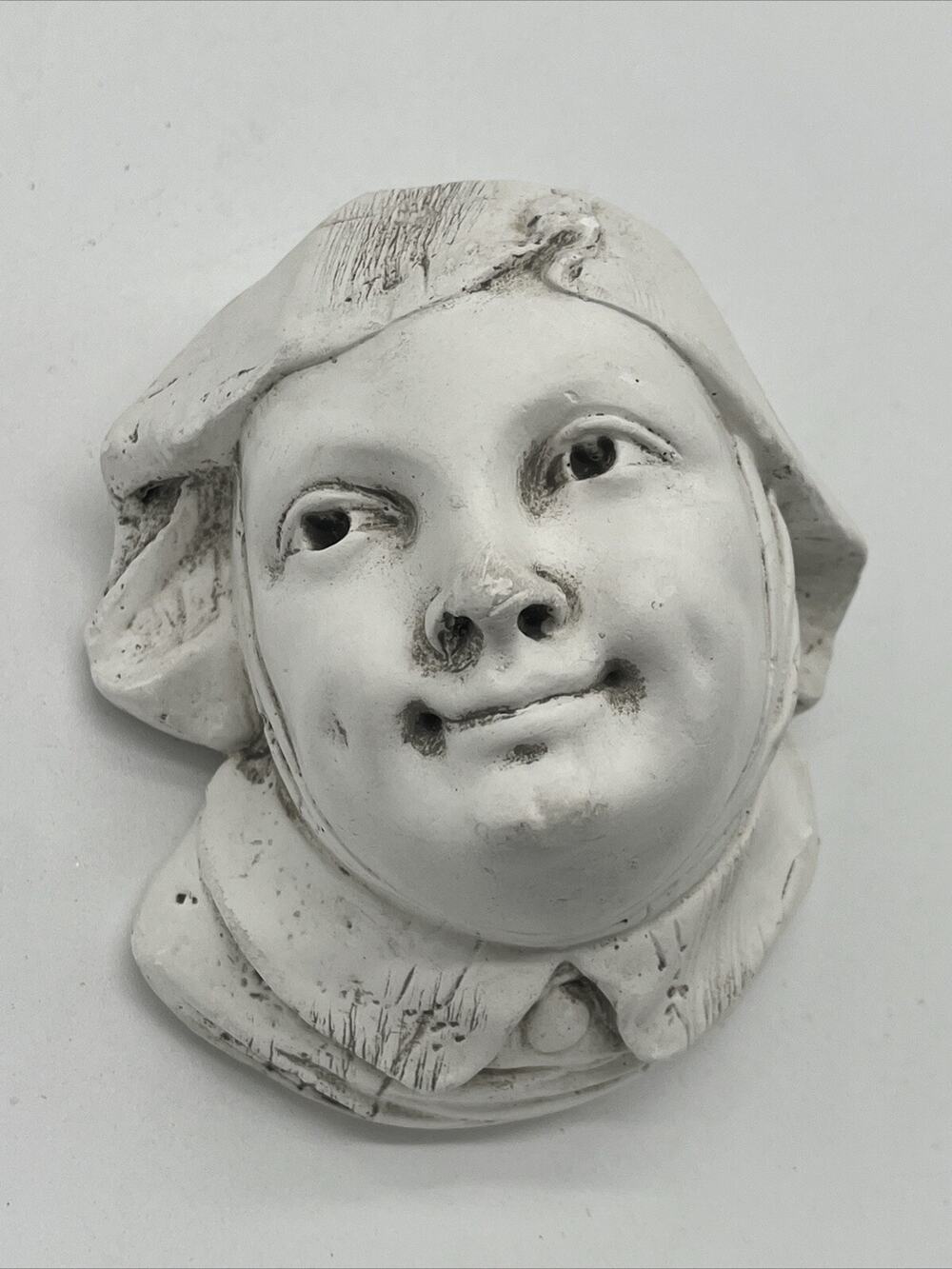 Artisan Chalkware Face Sculpture – Vintage Plaster Wall Portrait